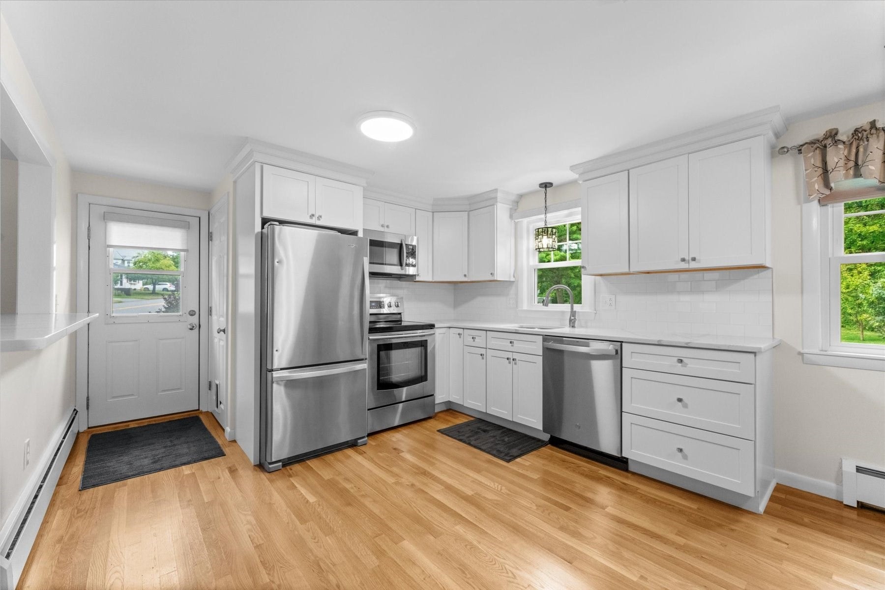 194 Holden St, Worcester, MA Photo #9