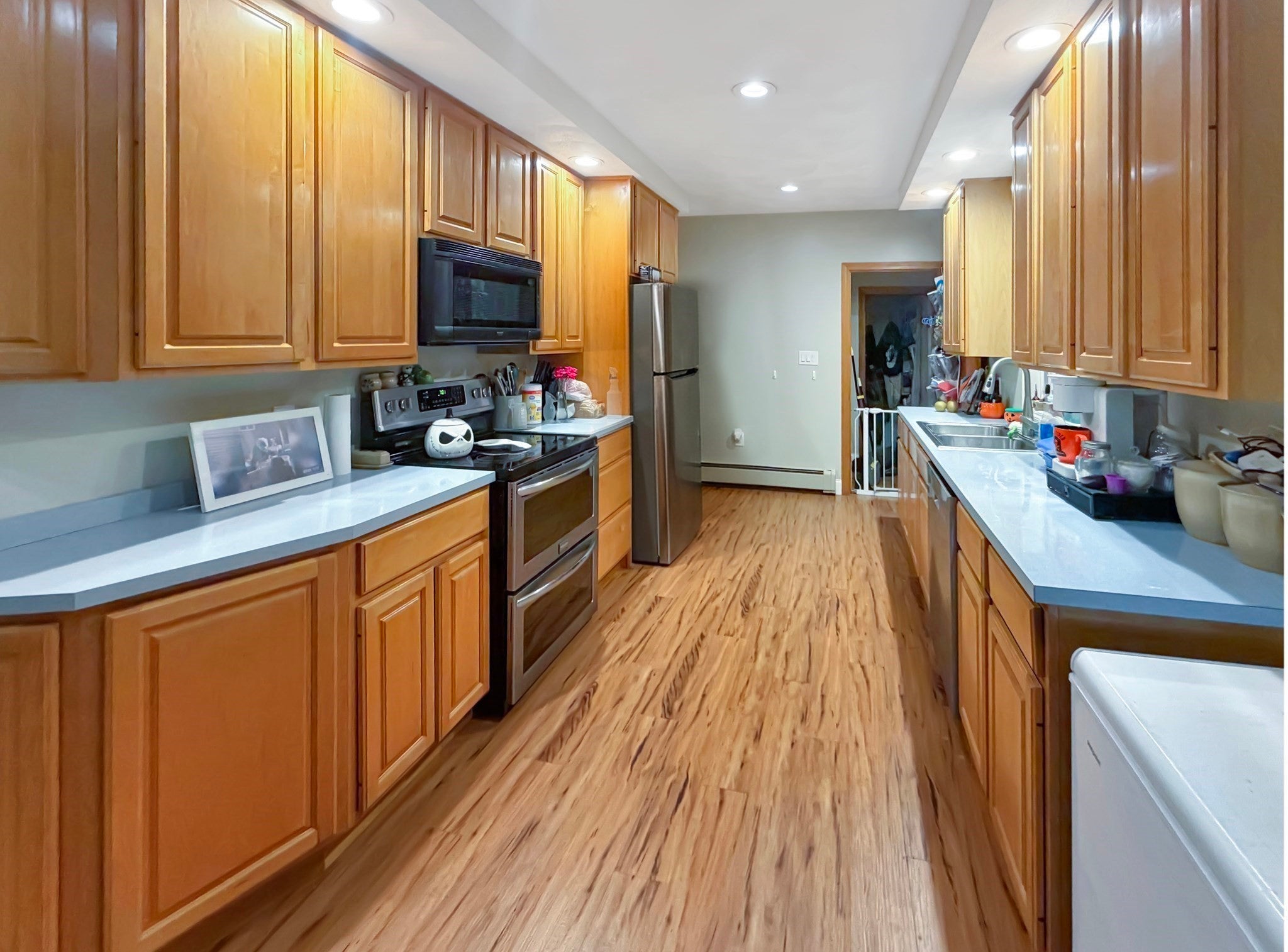 40 Vestal St, Fall River, MA Photo #3