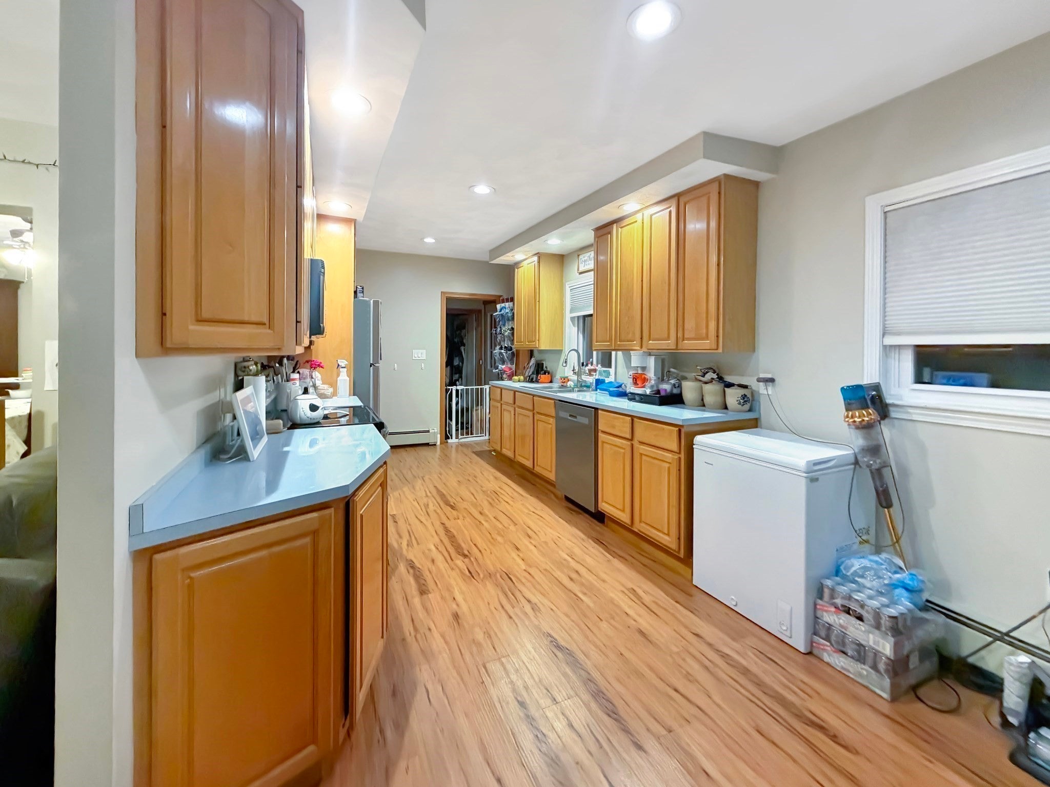 40 Vestal St, Fall River, MA Photo #4
