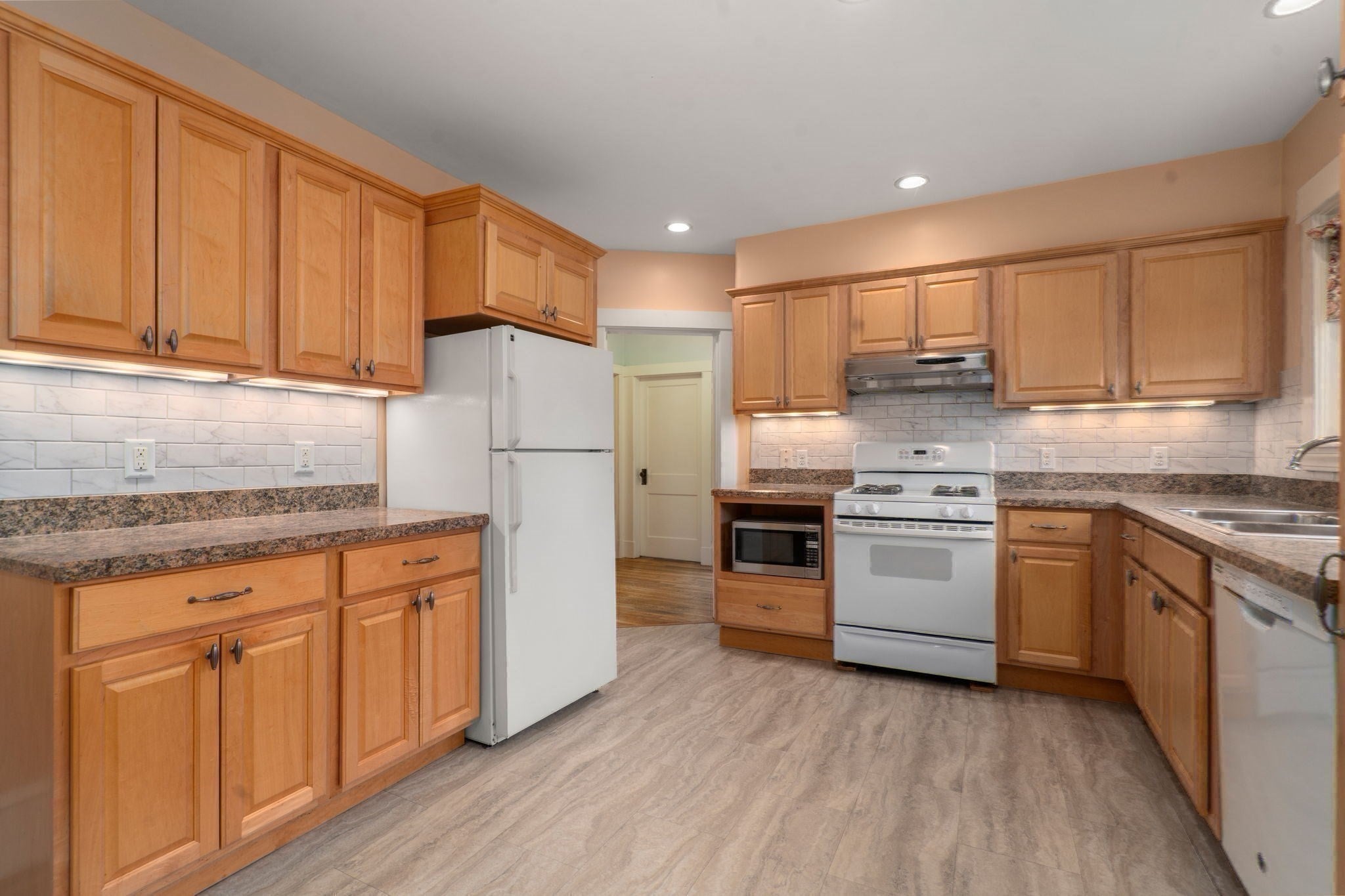 8 Burget Ave, Medford, MA, 8 Burget Ave, Medford, MA Photo #14