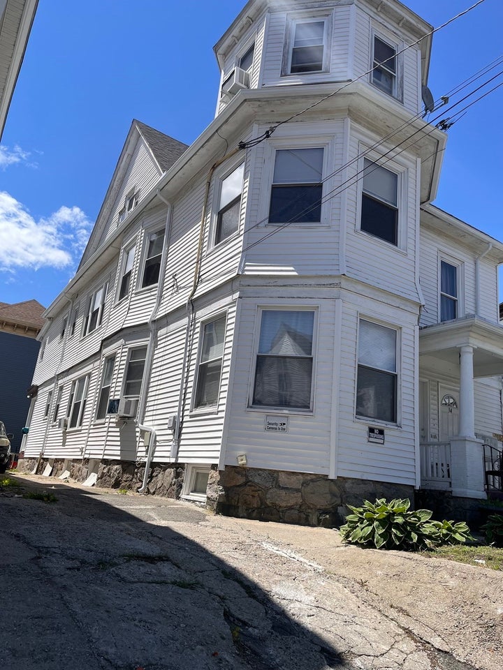 Photo 1 of 5 — 32 Avon 1, Lawrence, MA 01841