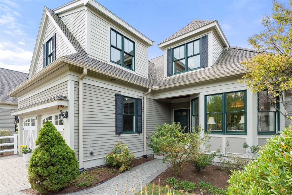 Click for 65 S Cottage Rd #119, Belmont, MA slideshow