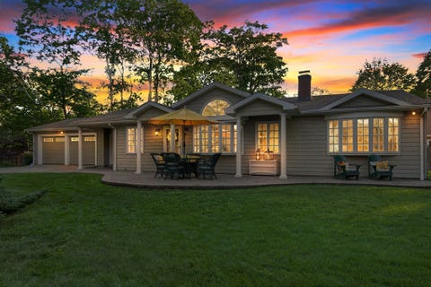 Photo of 176 Colon St, Beverly, MA 01915 (MLS # 73565823)