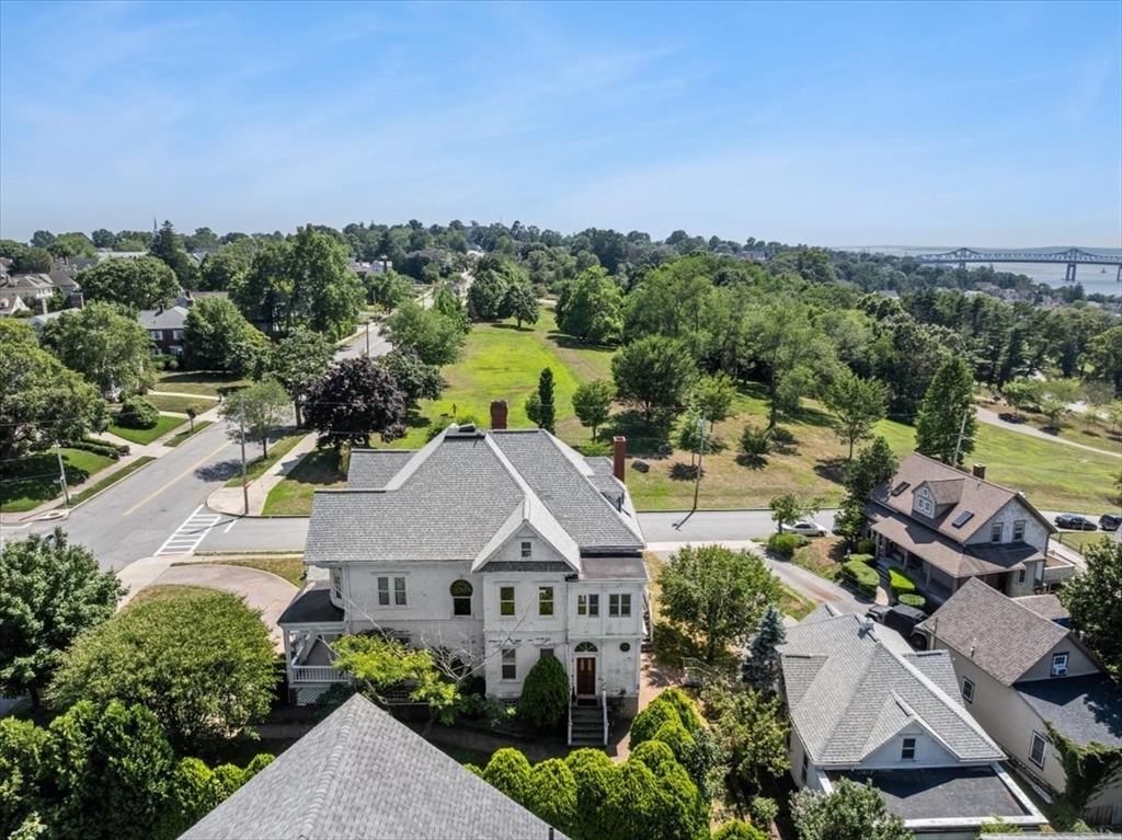 878 Highland Ave