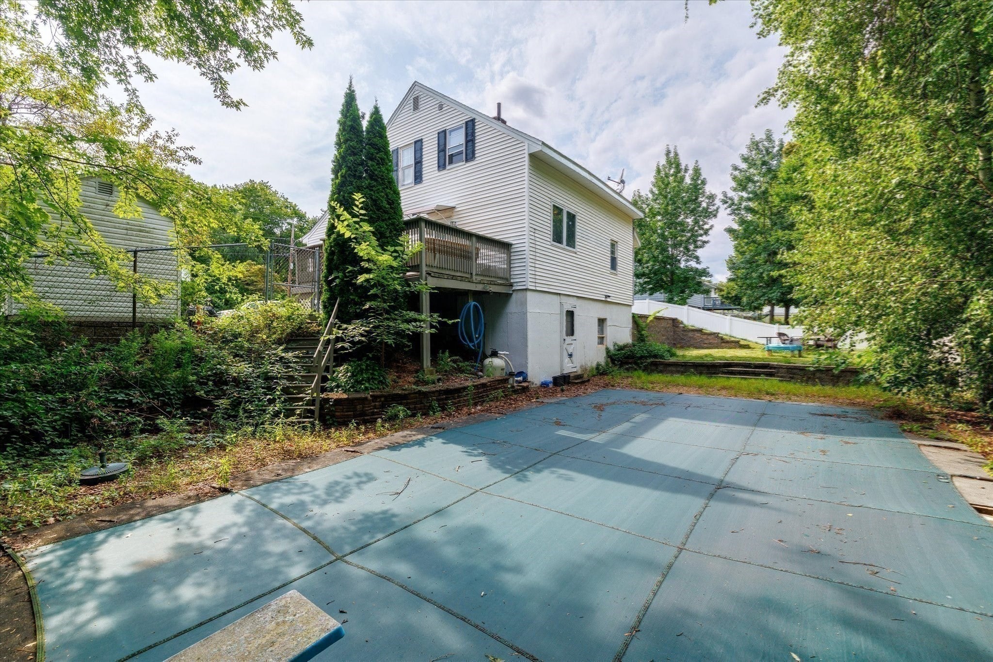 22 Oneida AVE, Worcester, MA Photo #24