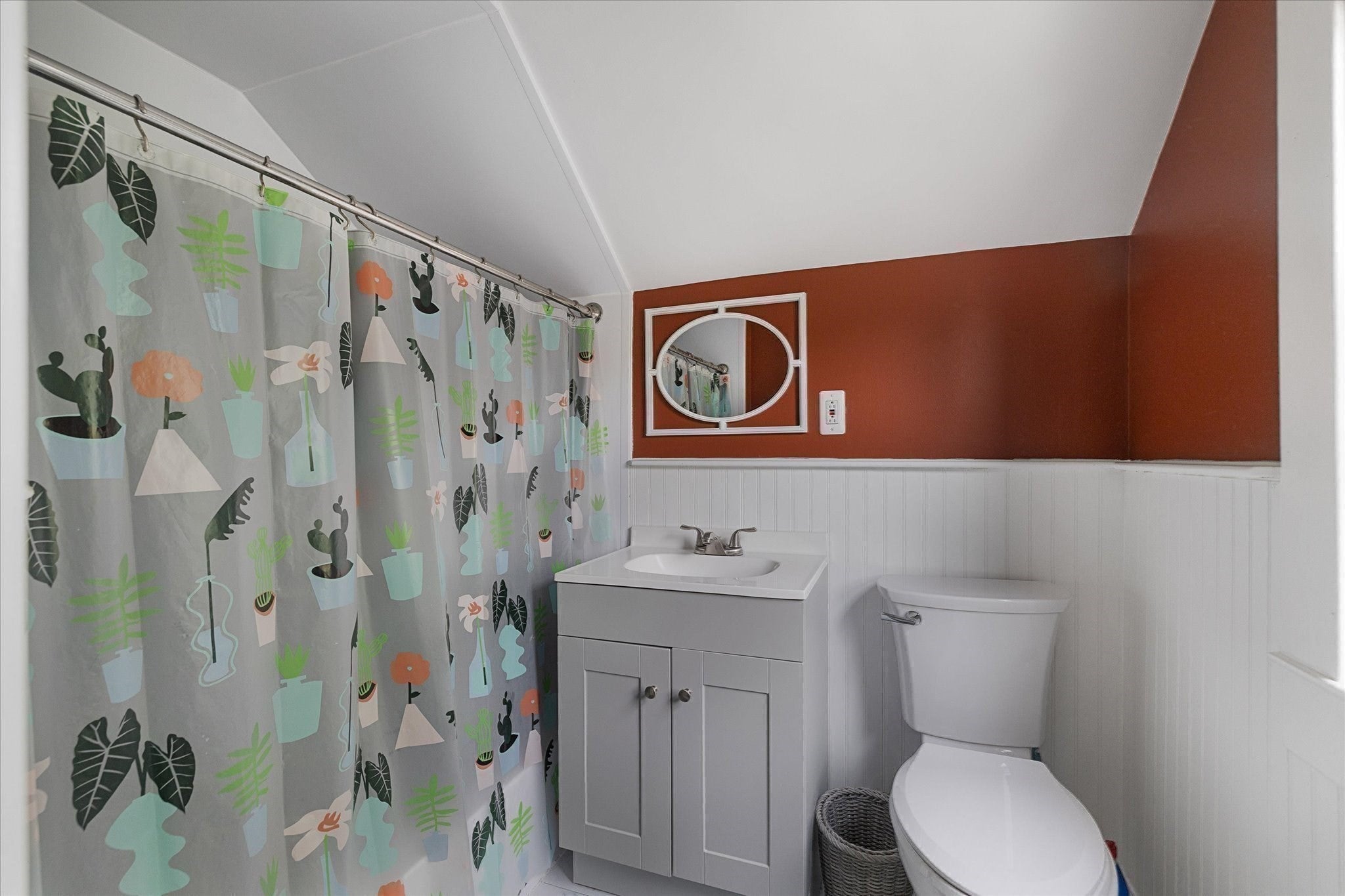 22 Oneida AVE, Worcester, MA Photo #21