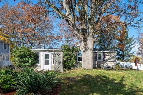 21 Epping St Millbury MA 01527