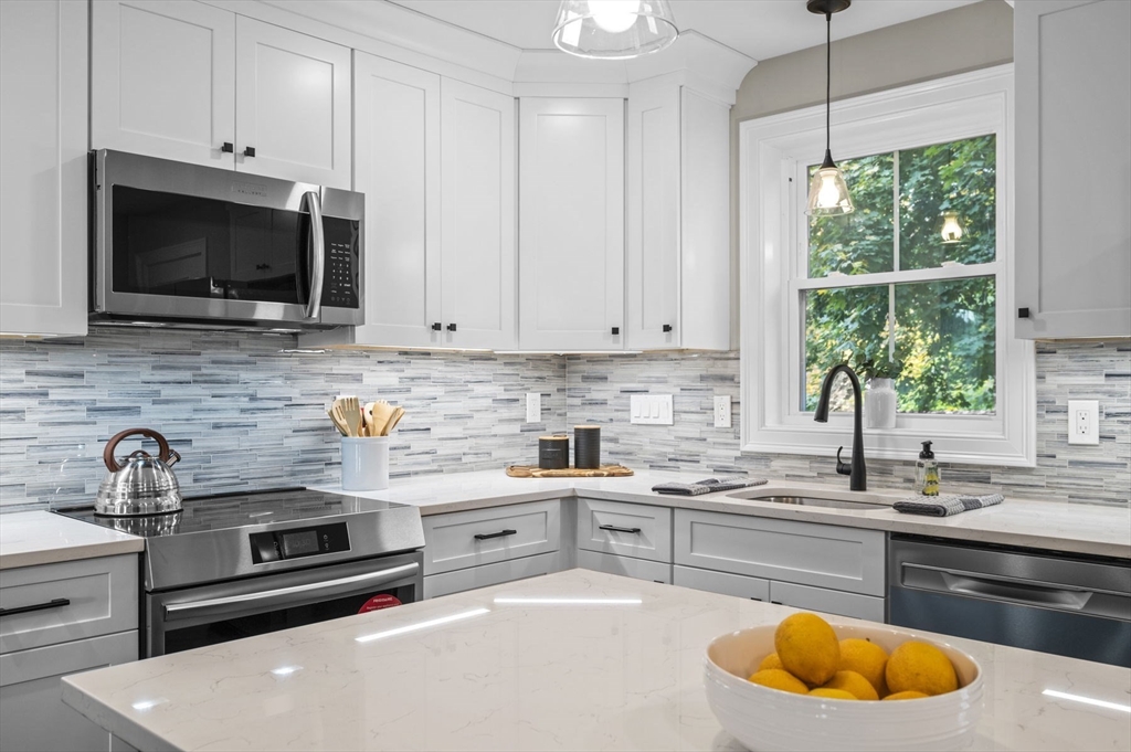 9 Acton Rd 4