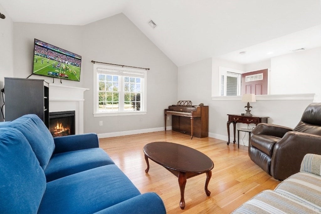23 Sandy Cir #23, Lakeville, MA, 23 Sandy Cir #23, Lakeville, MA Photo #8