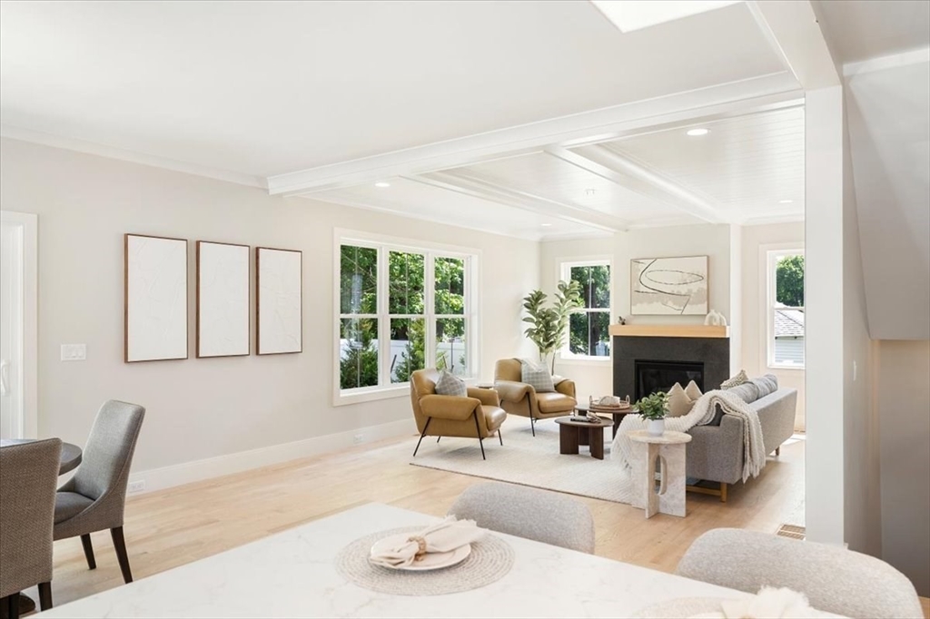 6 Oak Knoll Road