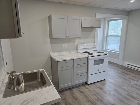 Photo of 354 Main St #1, Athol, MA 01331 (MLS # 73543518)