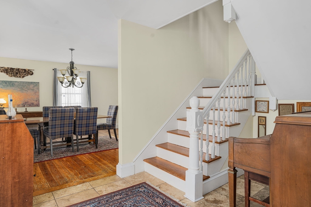 215 South St