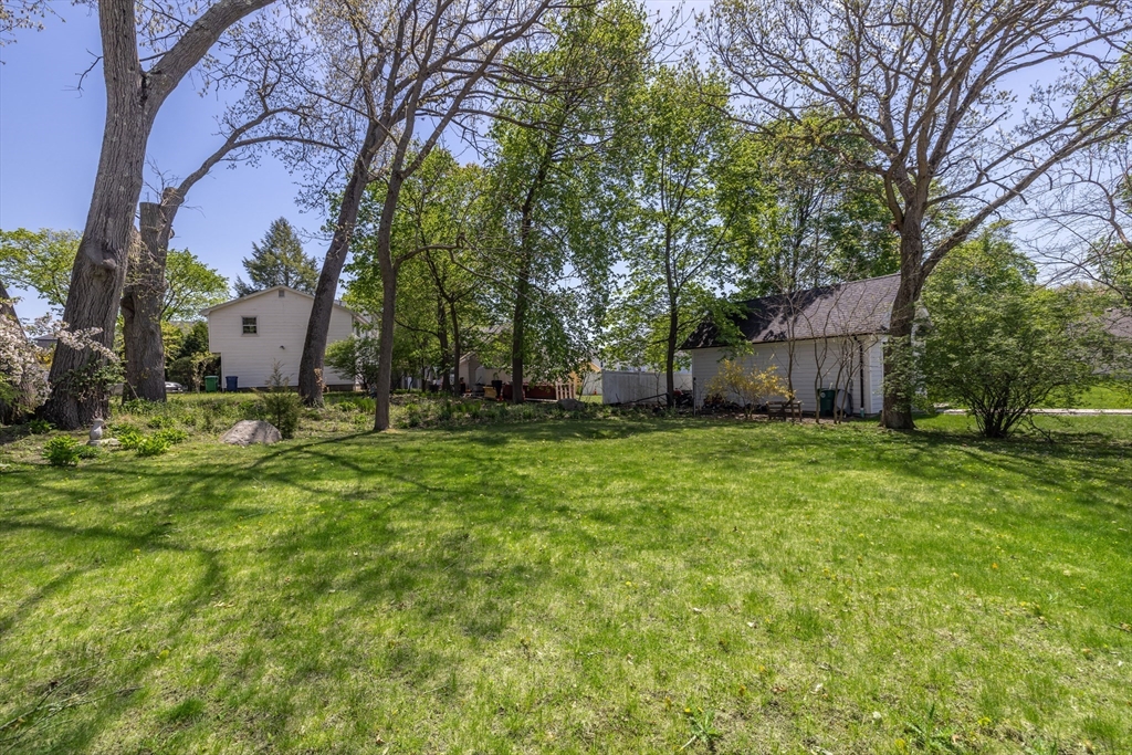 32 Smith Ave, Newton, MA Photo #31
