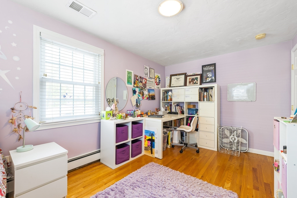 32 Smith Ave, Newton, MA Photo #21