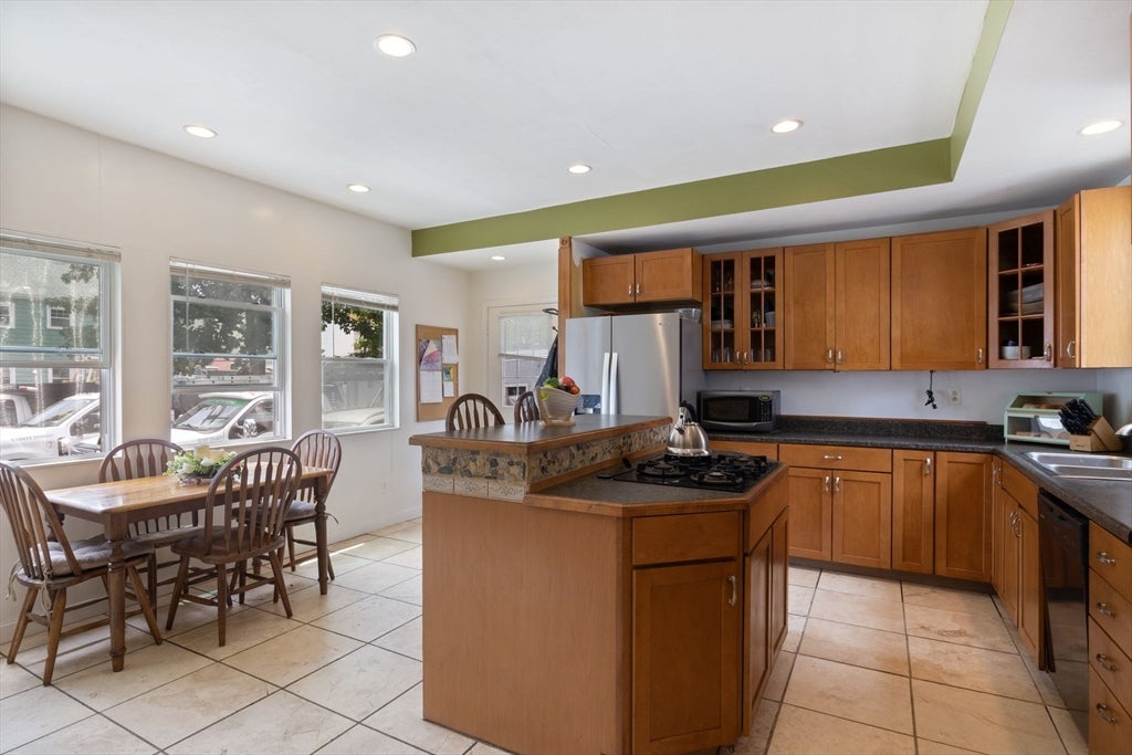 22 Porters St, Lynn, MA, 22 Porters St, Lynn, MA Photo #11