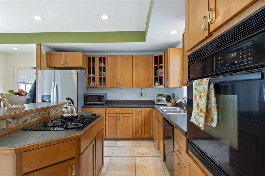 22 Porters St, Lynn, MA, 22 Porters St, Lynn, MA Photo #8