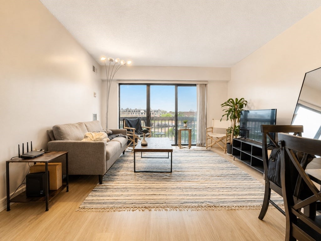 15 North Beacon St #303, Boston, MA, 15 North Beacon St #303, Boston, MA Photo #10