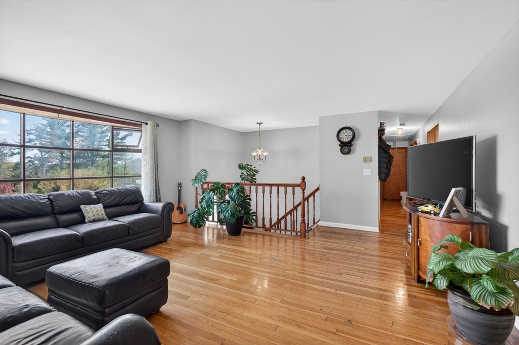 34 E 6th St, Lowell, MA Photo #3