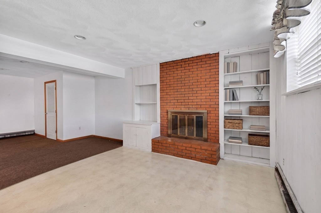 34 E 6th St, Lowell, MA Photo #21