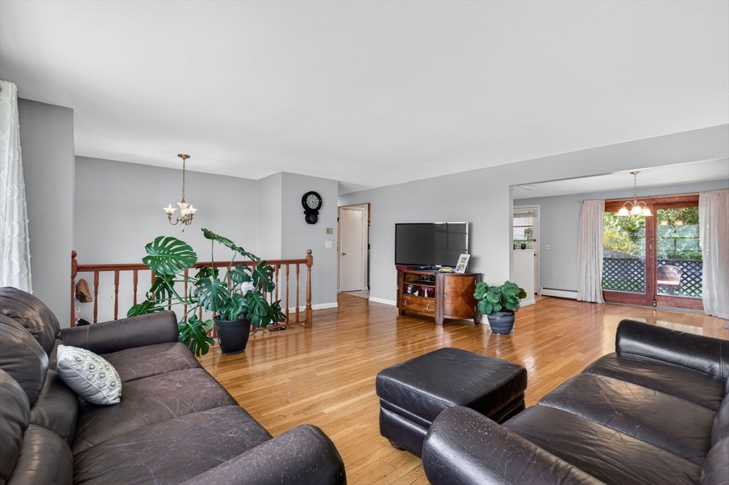 34 E 6th St, Lowell, MA Photo #4