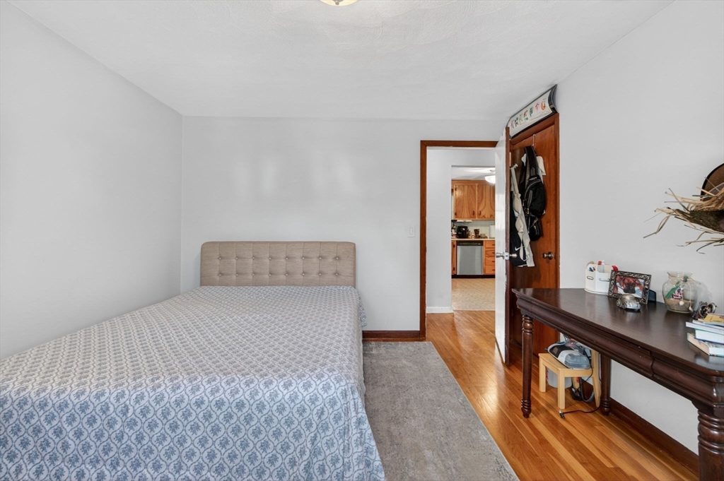 34 E 6th St, Lowell, MA Photo #13