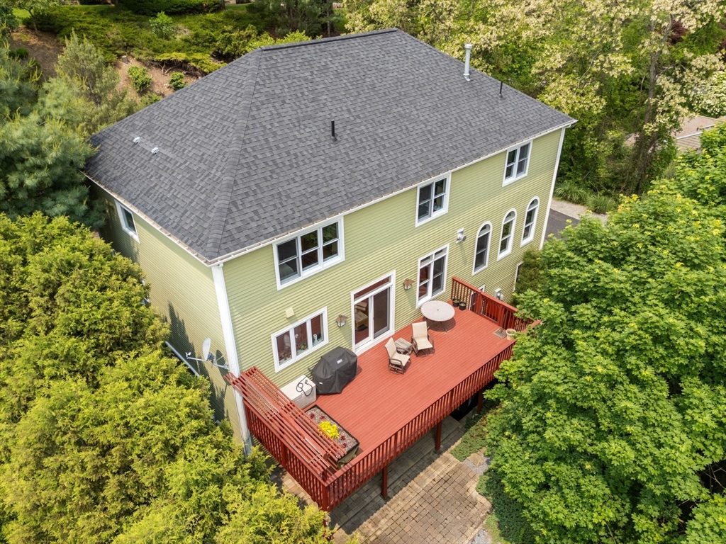 15 Montclair Dr