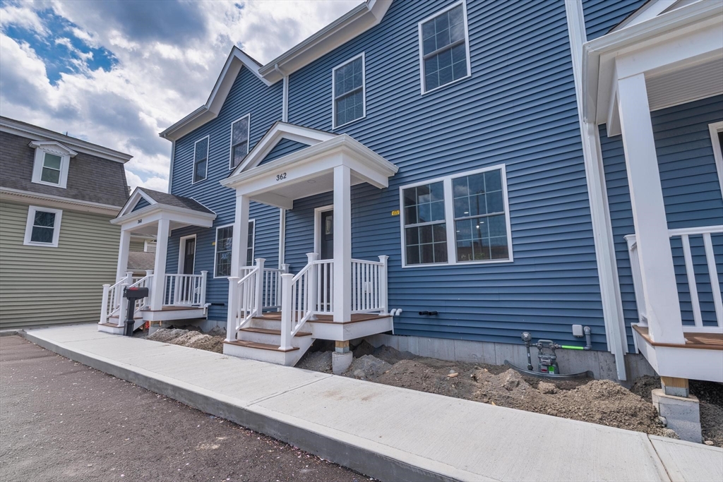362 High St #362, Fall River, MA Photo #3
