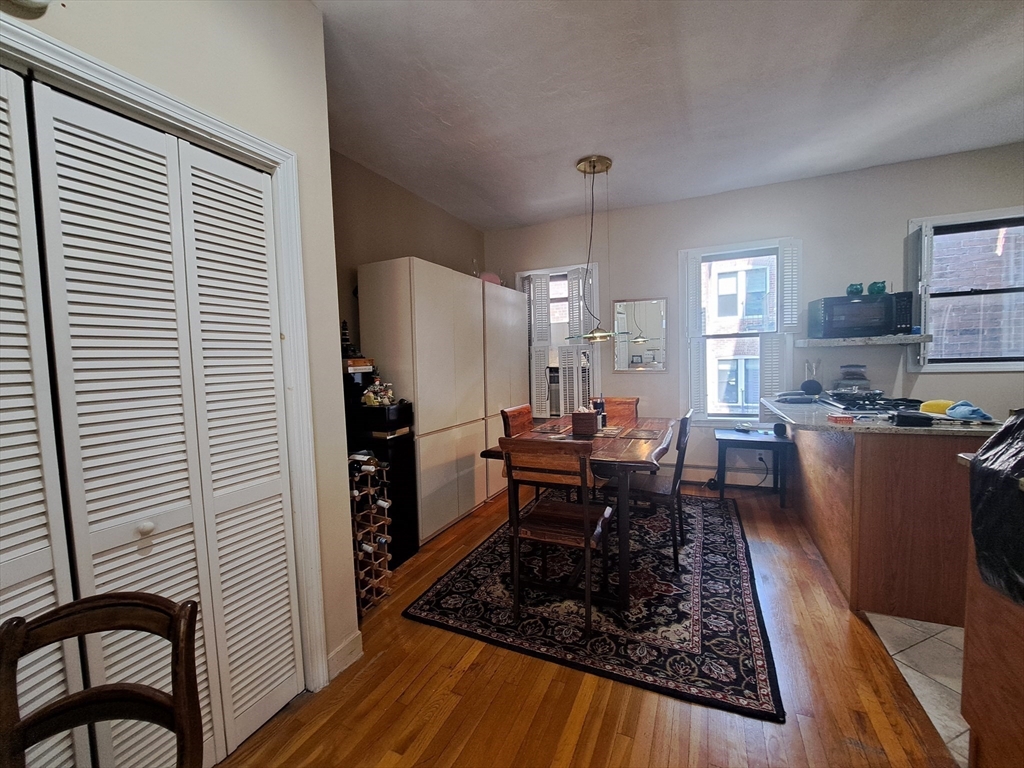 195 Endicott Street 3