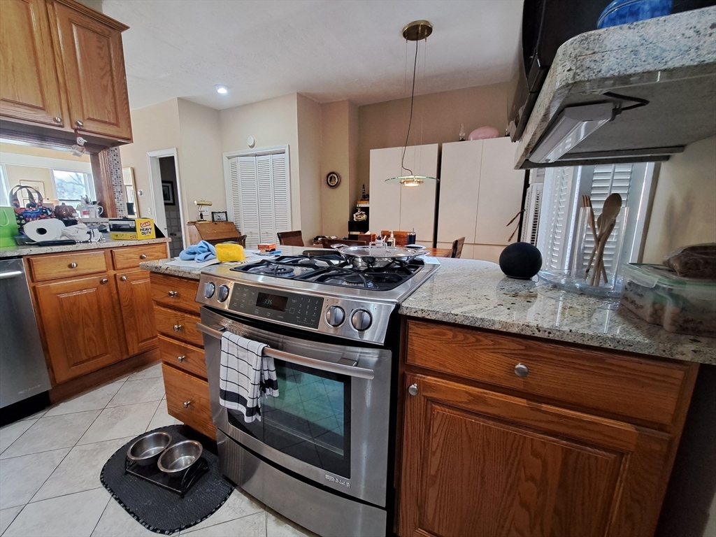 195 Endicott Street 3