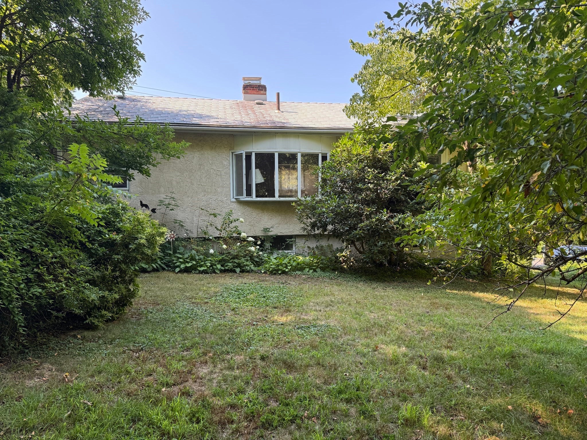 100 Walnut St