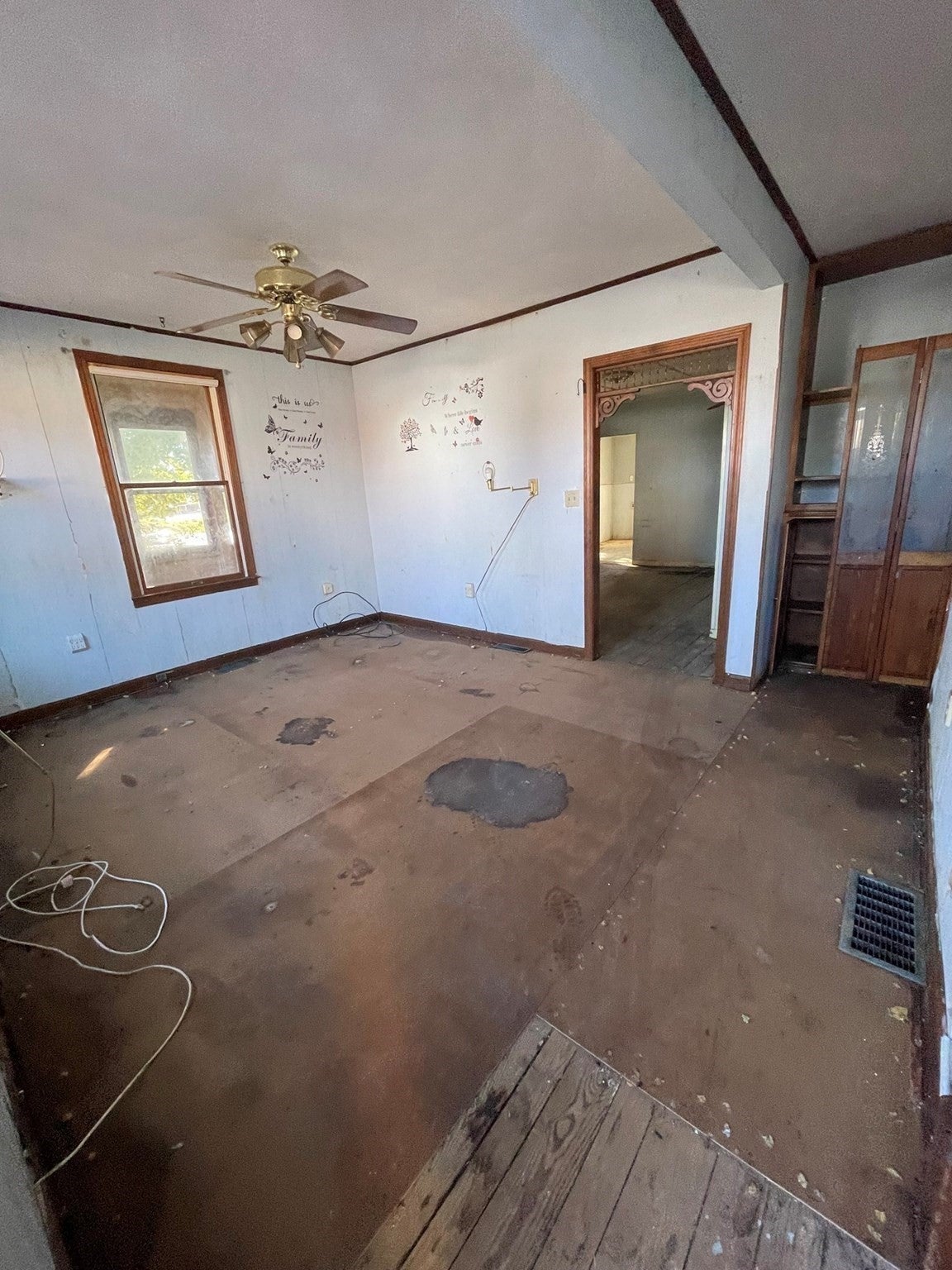 255 Plain St, Lowell, MA, 255 Plain St, Lowell, MA Photo #5