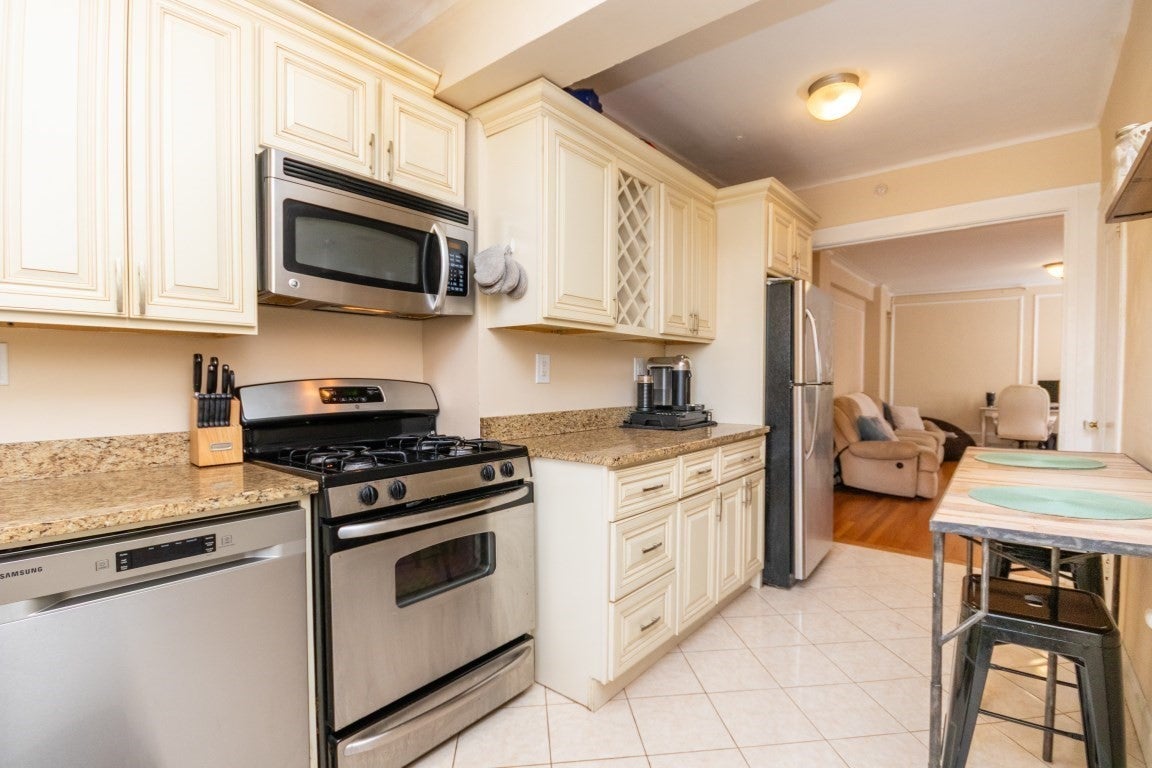1450 Beacon St #603, Brookline, MA Photo #1