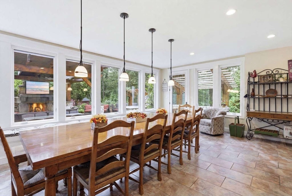 236 Bridle Path