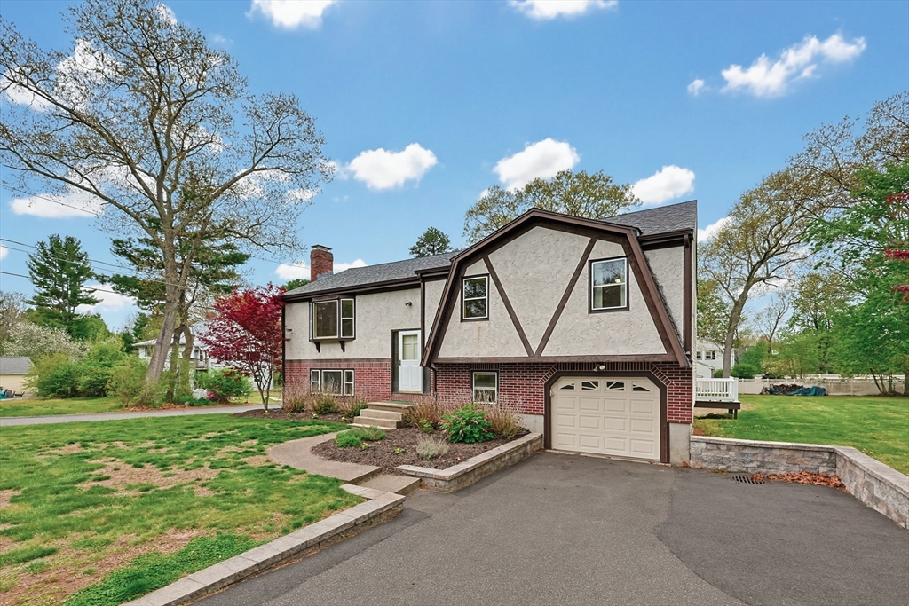 10 Charles River Rd, Medway, MA, 10 Charles River Rd, Medway, MA Photo #3