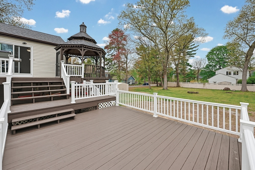 10 Charles River Rd, Medway, MA, 10 Charles River Rd, Medway, MA Photo #33