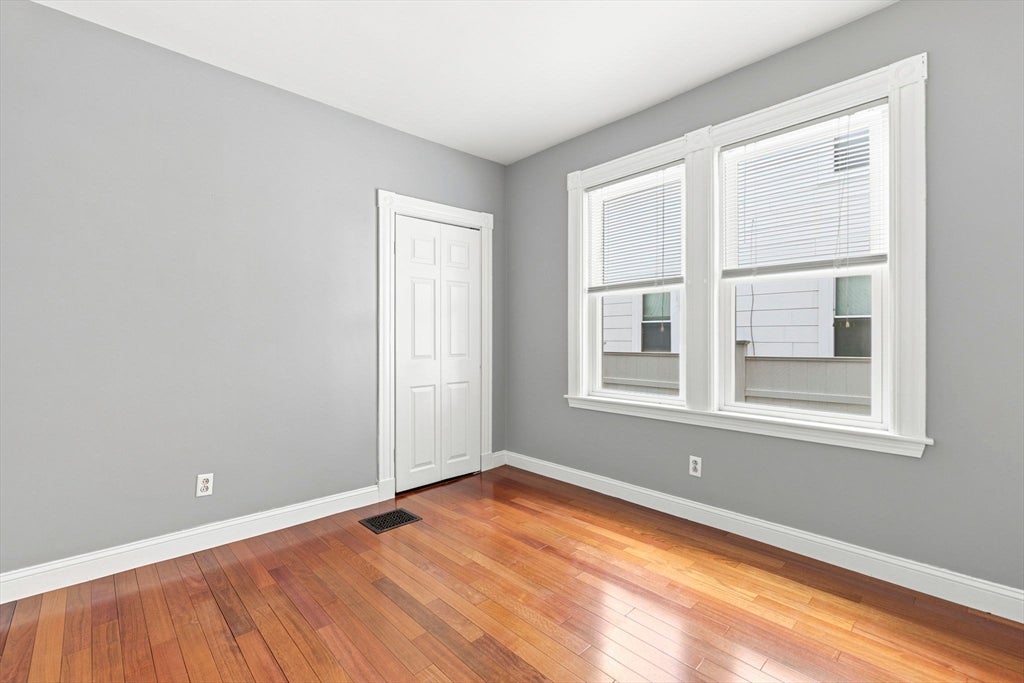 58-60 Hamilton St, Boston, MA Photo #8