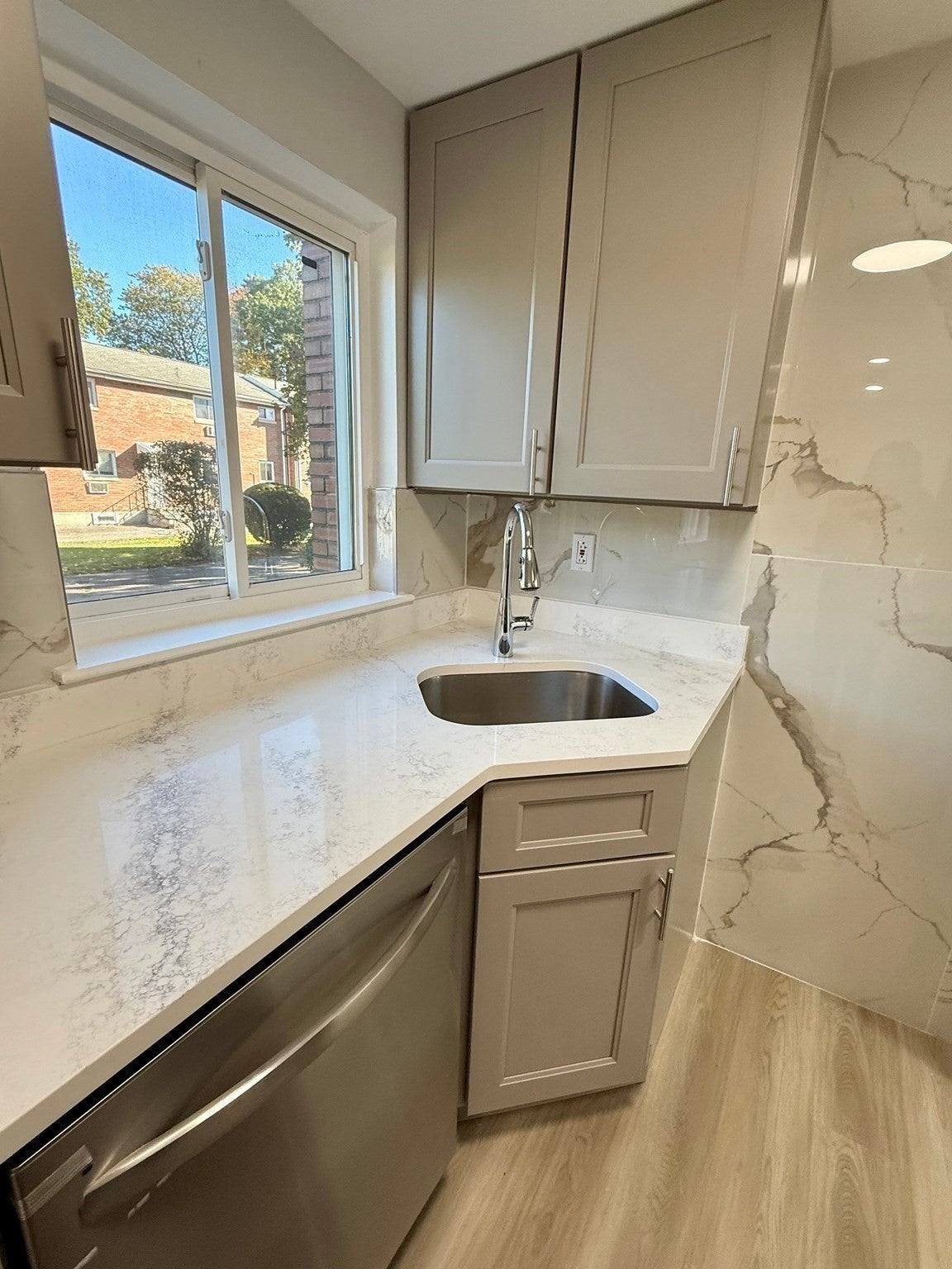 36 Bishop Dr #36, Framingham, MA, 36 Bishop Dr #36, Framingham, MA Photo #12
