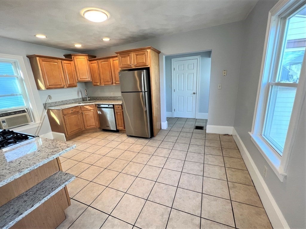 46 Sammett Street, Malden, MA, 46 Sammett Street, Malden, MA Photo #6