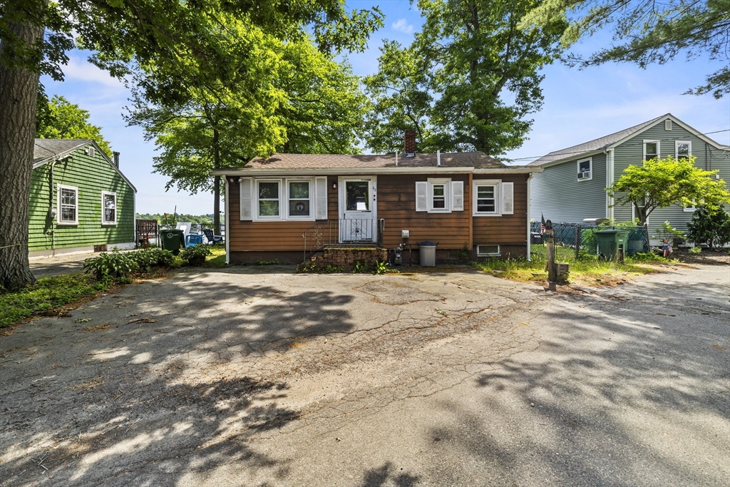 42 Taylor Point Rd.
