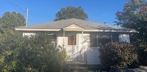 5 Lafayette Ave Lawrence MA 01843