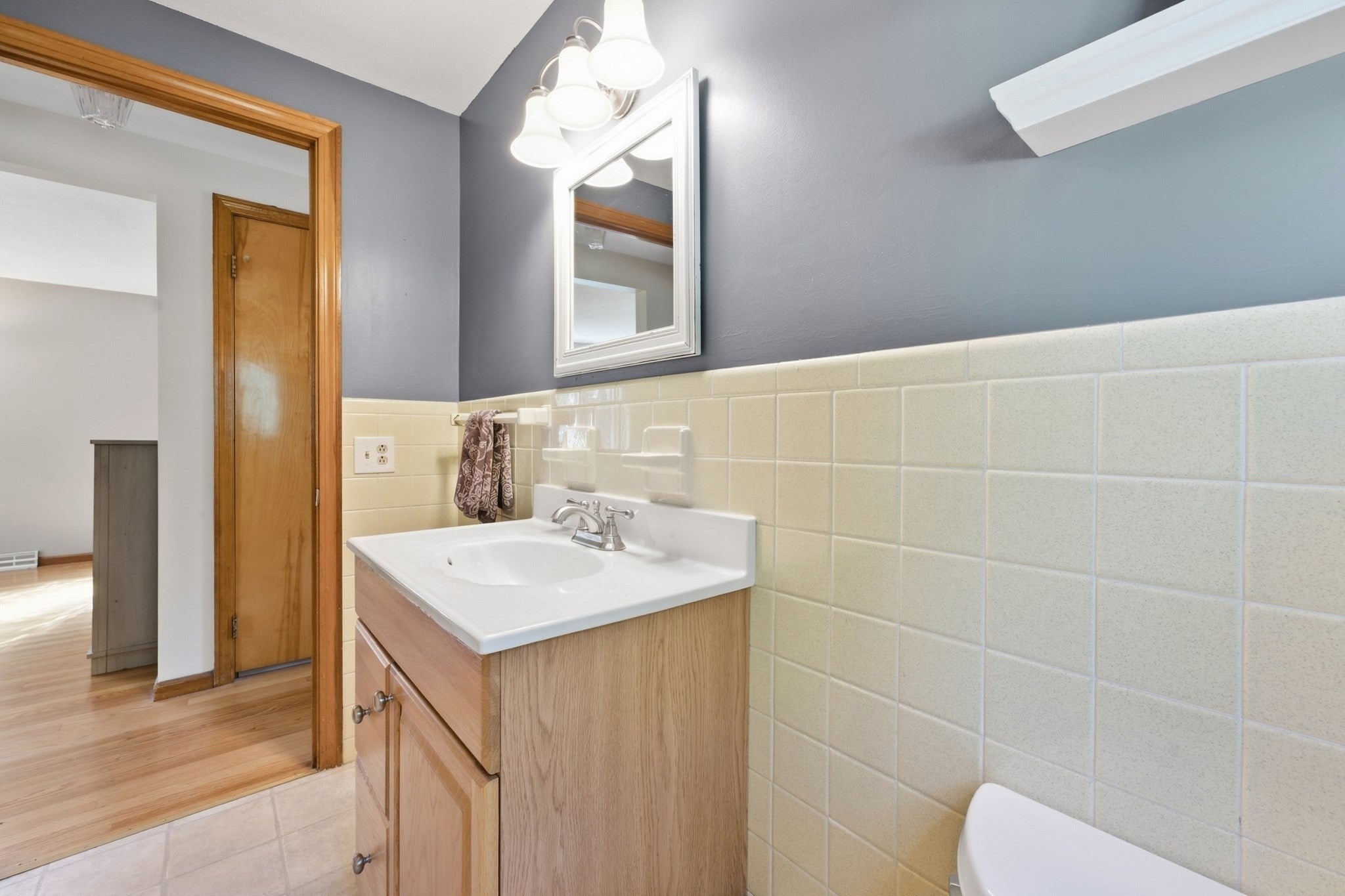 158 Telegraph Ave, Chicopee, MA, 158 Telegraph Ave, Chicopee, MA Photo #28