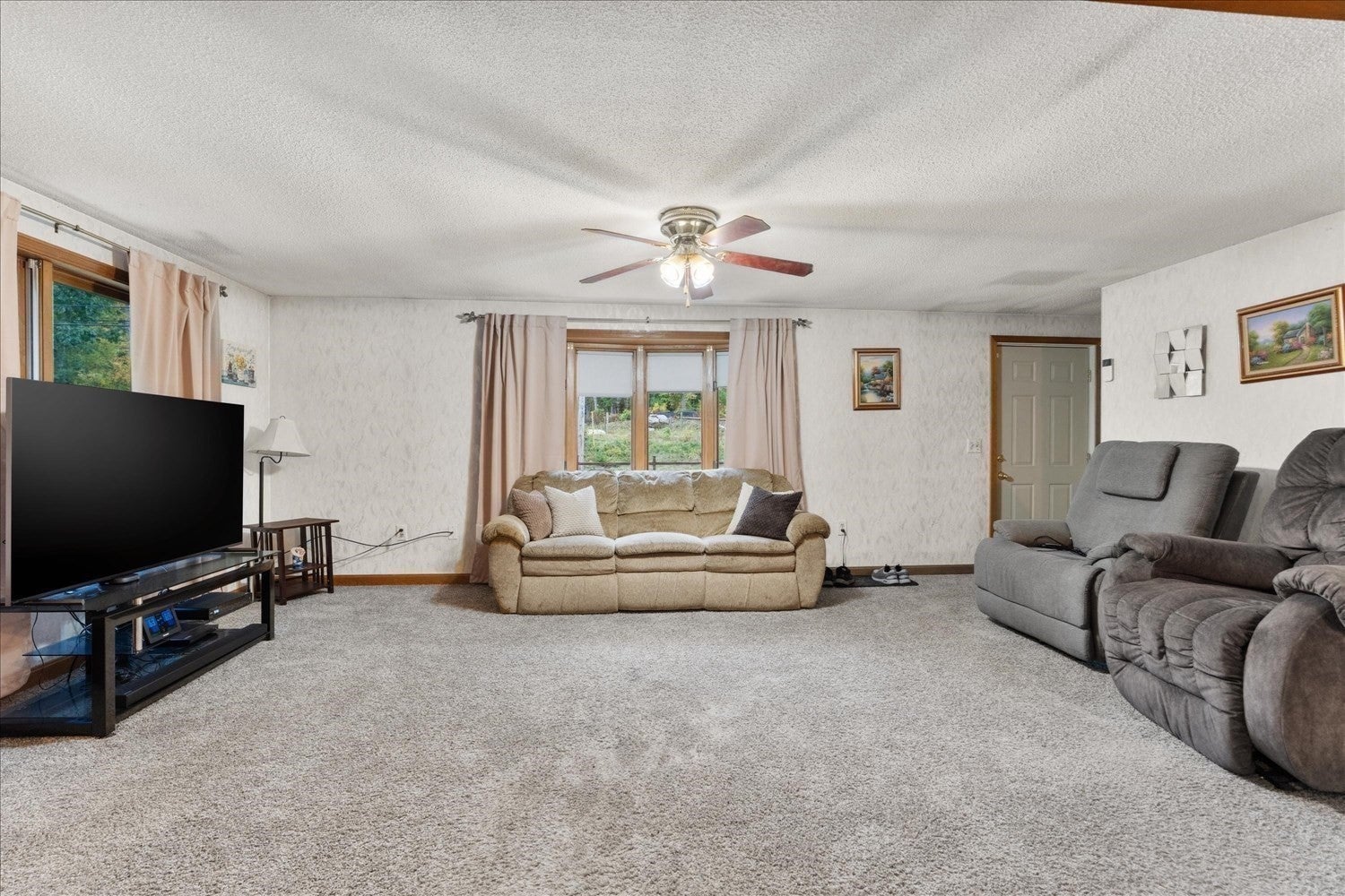 174 Monson Turnpike Rd, Ware, MA, 174 Monson Turnpike Rd, Ware, MA Photo #10
