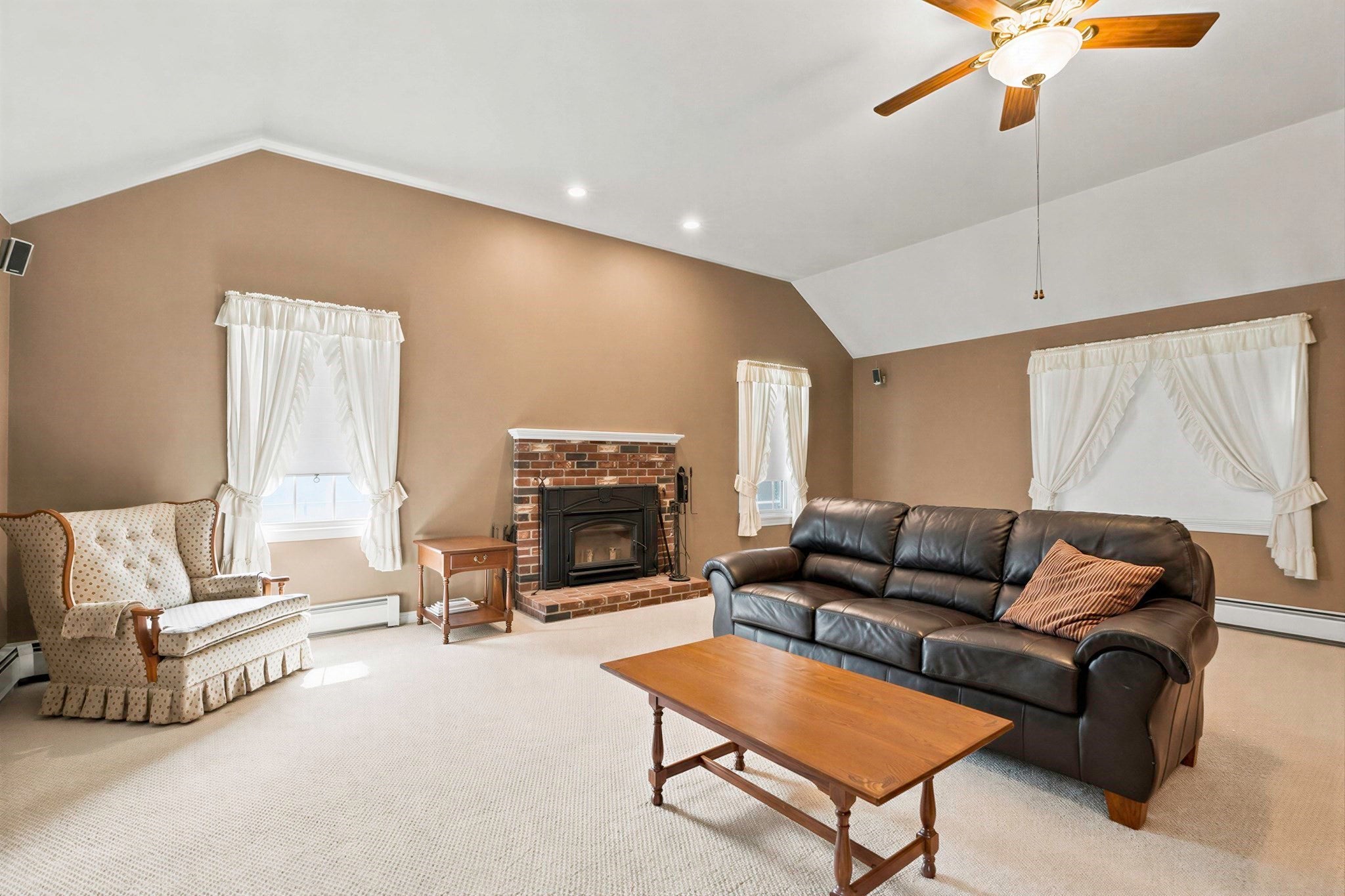 2 Madisyn Ave, Rutland, MA, 2 Madisyn Ave, Rutland, MA Photo #24