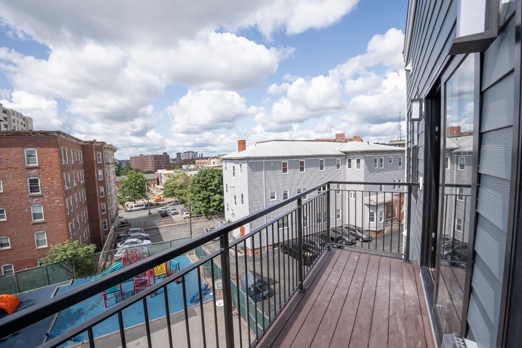 13 Nahant Street 2A