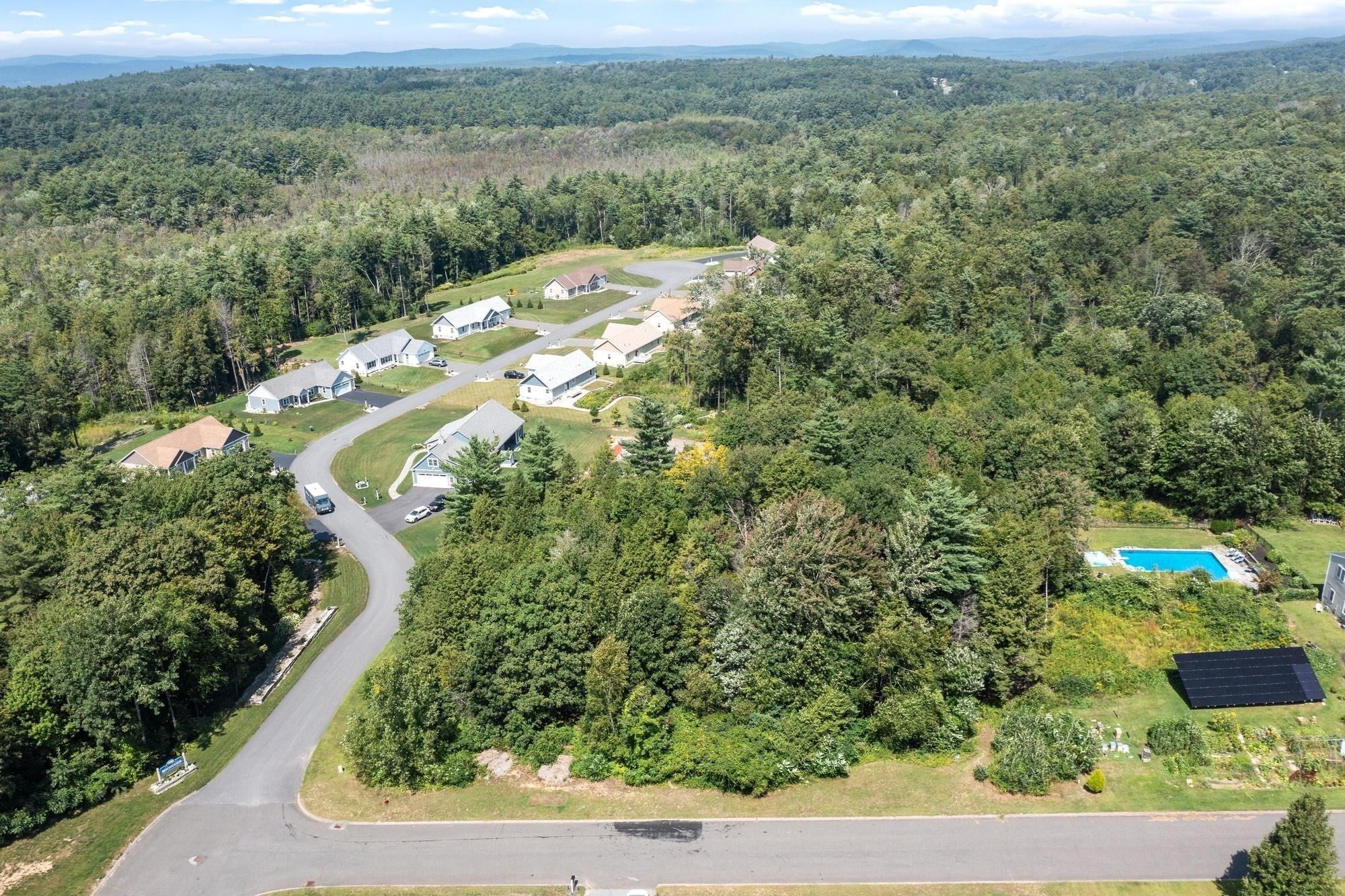 Lot 8 Miles Rd