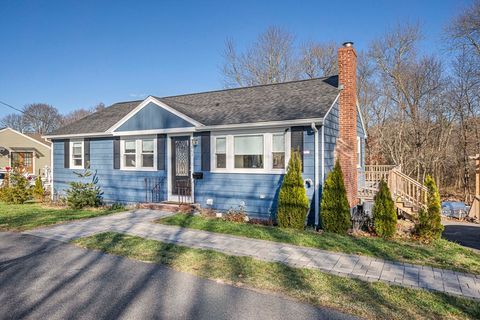 163 Pearl St Stoughton MA 02072