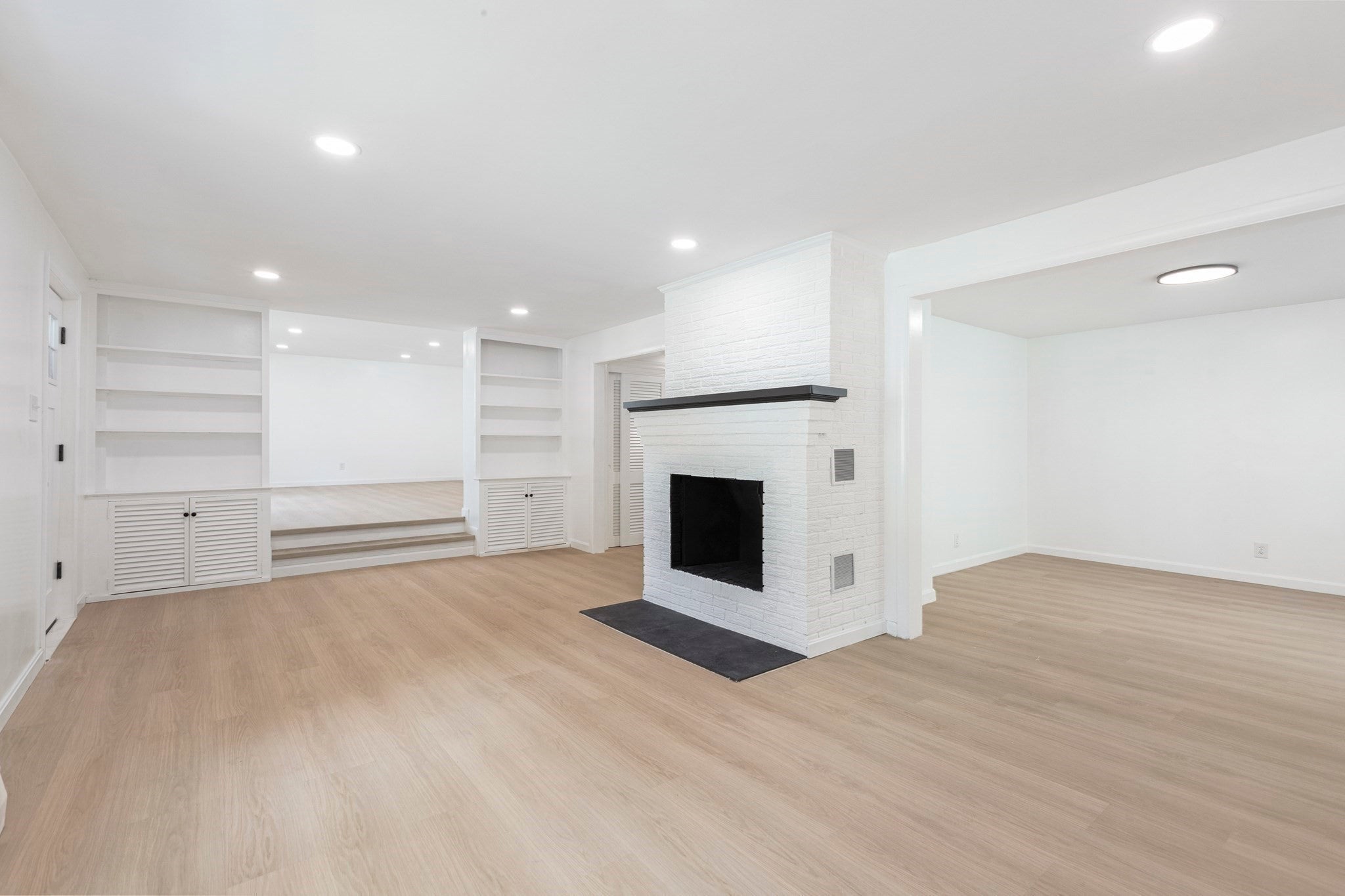 24 East Street, Northbridge, MA, 24 East Street, Northbridge, MA Photo #16