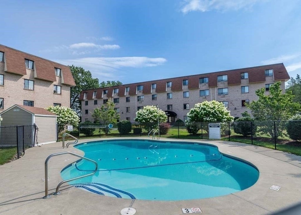 119 Grove St 245