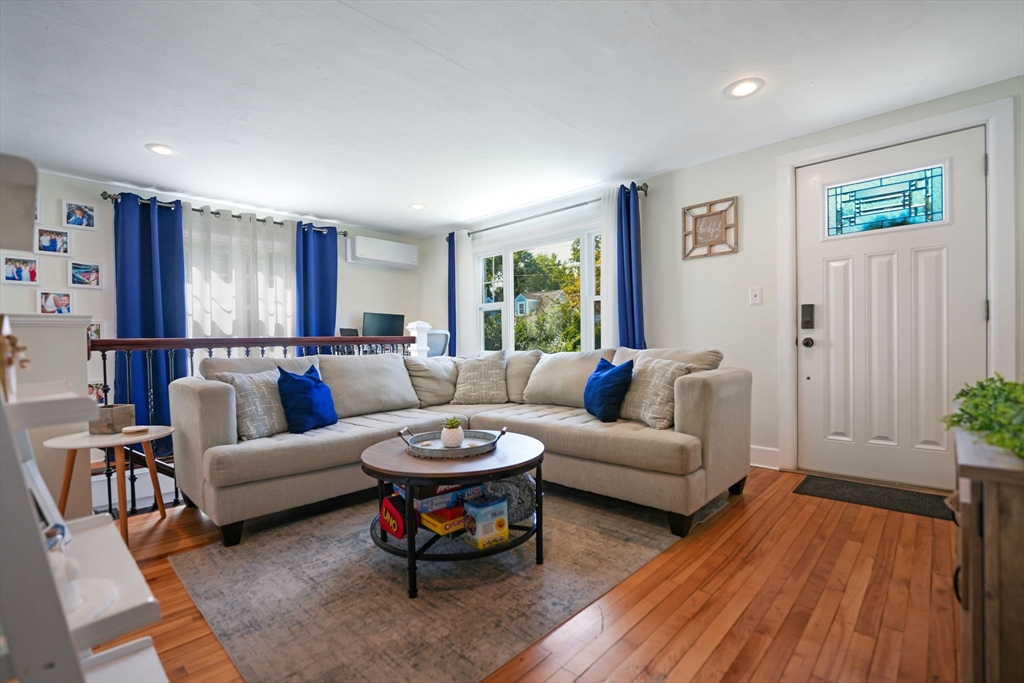 9 Westdale Ave