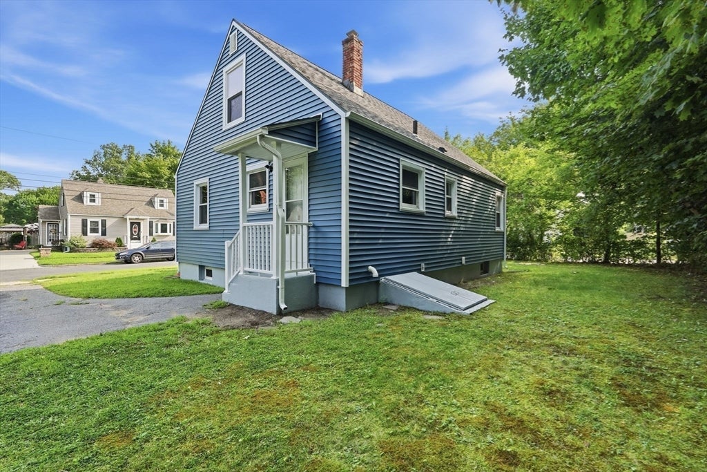 15 Pear St, Springfield, MA Photo #27